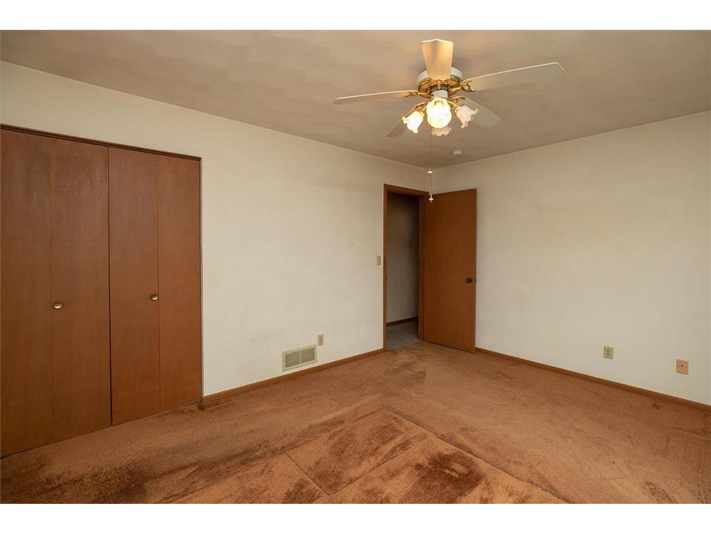 660 24th Street NE Owatonna MN 55060 7094863 image17
