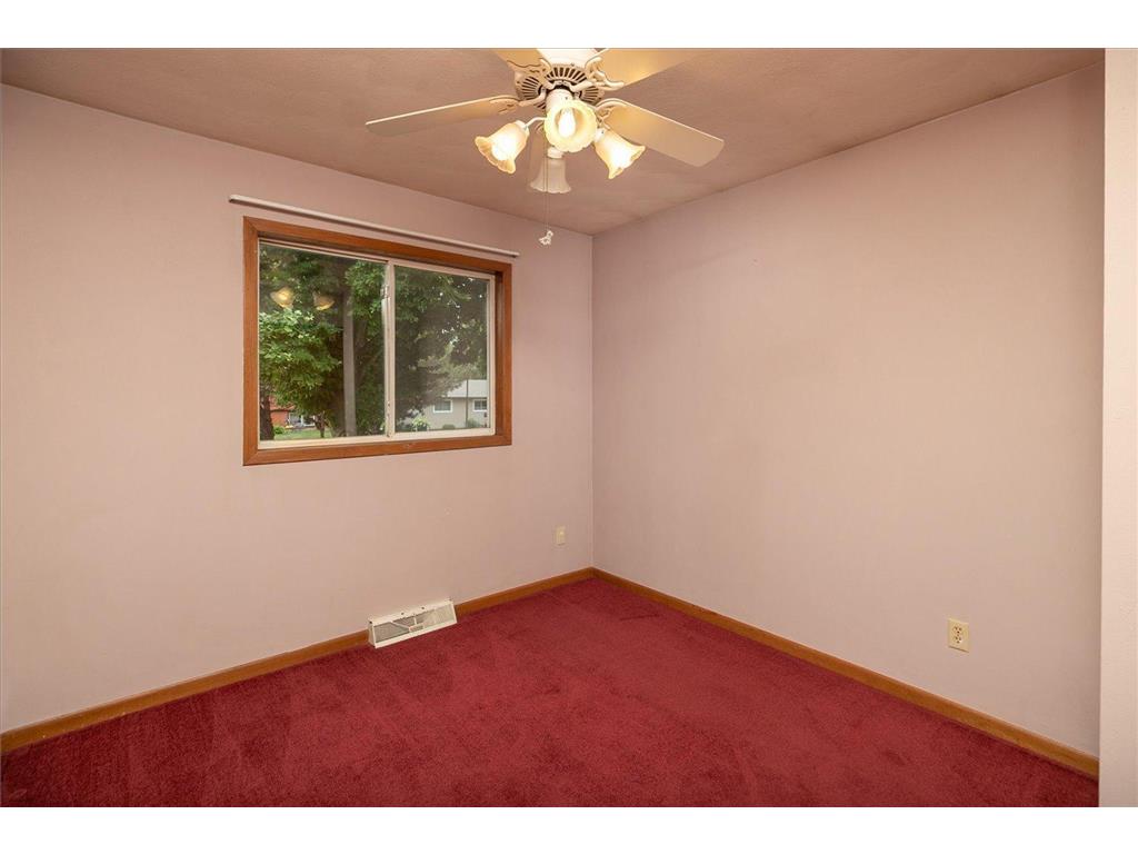 660 24th Street NE Owatonna MN 55060 7094863 image20