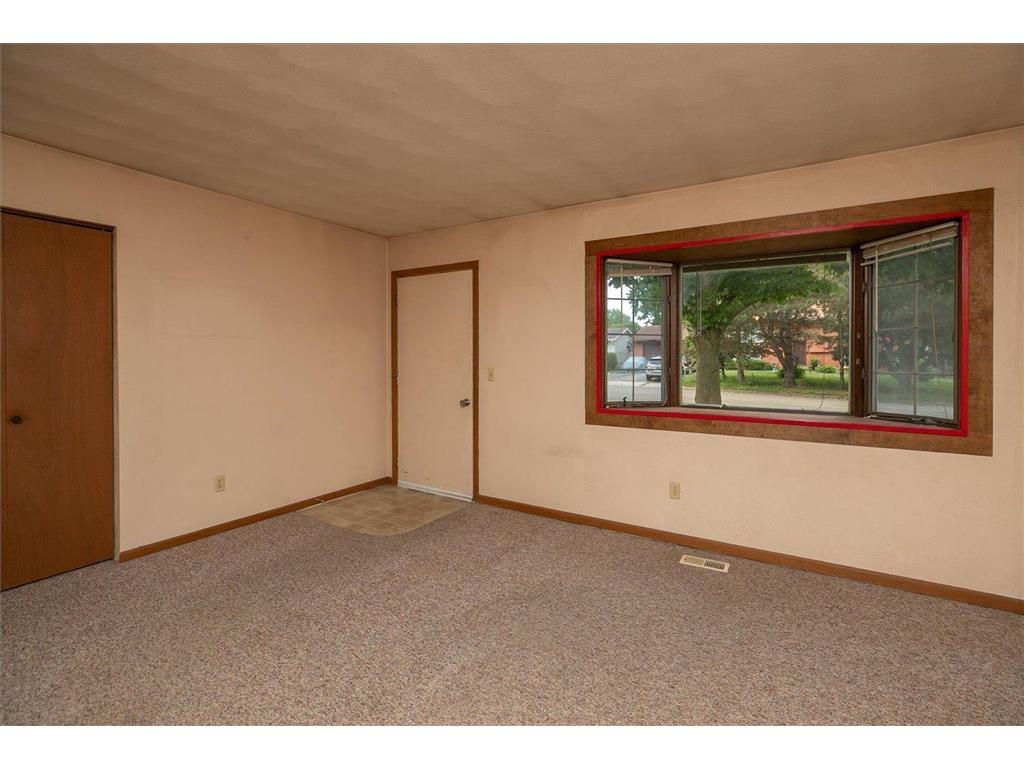 660 24th Street NE Owatonna MN 55060 7094863 image6