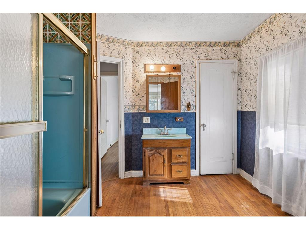 660 County Road D E Little Canada MN 55117 7063726 image19