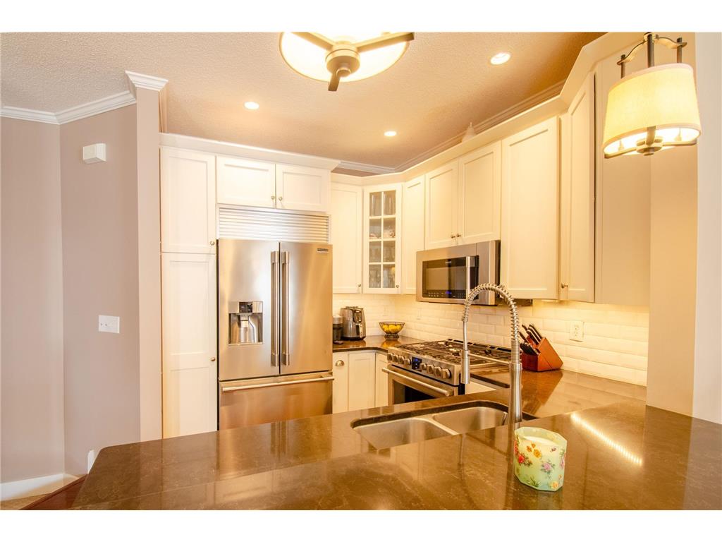 660 Kingfisher Lane #I Woodbury MN 55125 7049922 image15