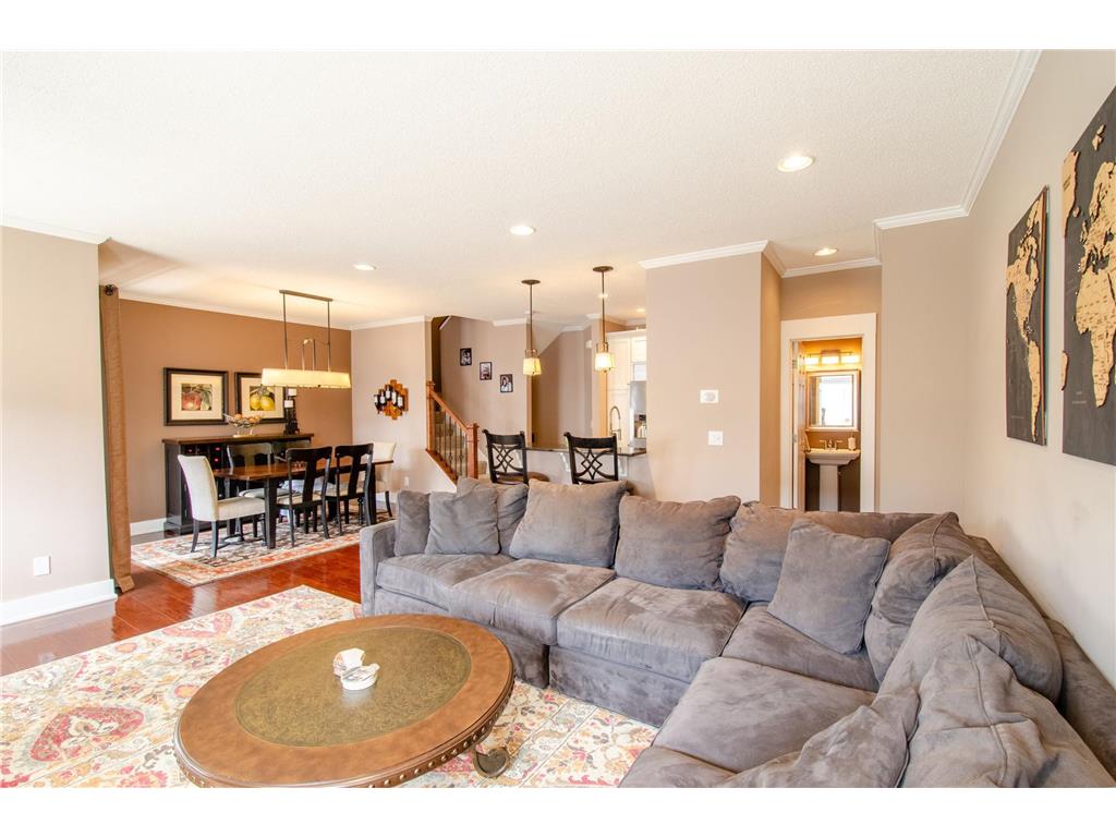 660 Kingfisher Lane #I Woodbury MN 55125 7049922 image5