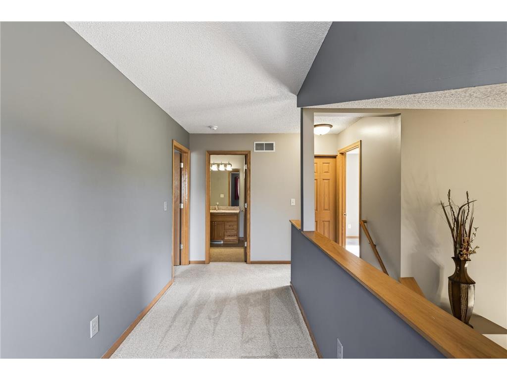 660 Kingfisher Lane #L Woodbury MN 55125 7068390 image19