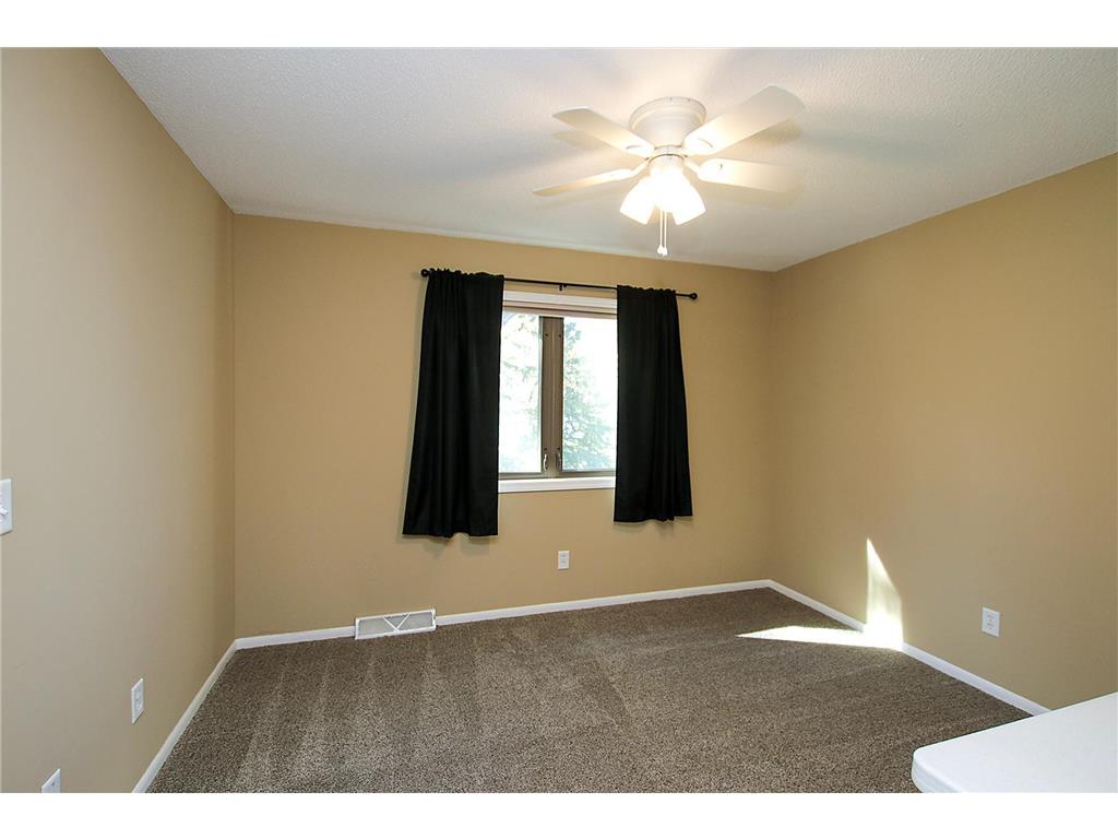 660 Lakewood Drive SW Hutchinson MN 55350 - Otter 6742074 image16