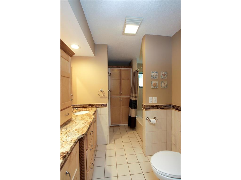 660 Lakewood Drive SW Hutchinson MN 55350 - Otter 6742074 image19