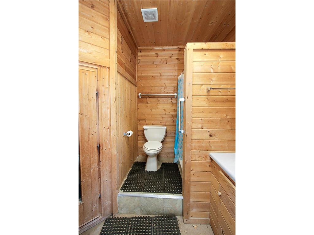 660 Lakewood Drive SW Hutchinson MN 55350 - Otter 6742074 image27