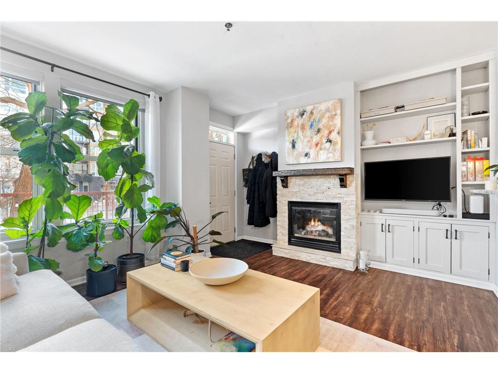 660 N 2nd Street #104 Minneapolis MN 55401 6755335 image1