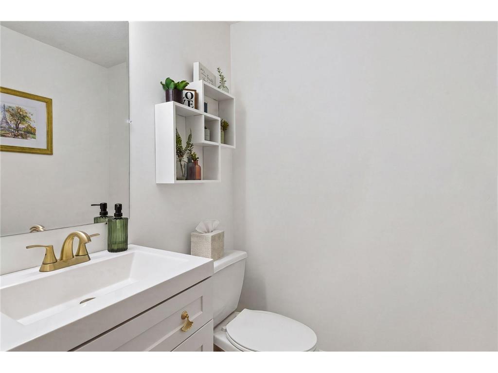 660 N 2nd Street #114 Minneapolis MN 55401 7070093 image10
