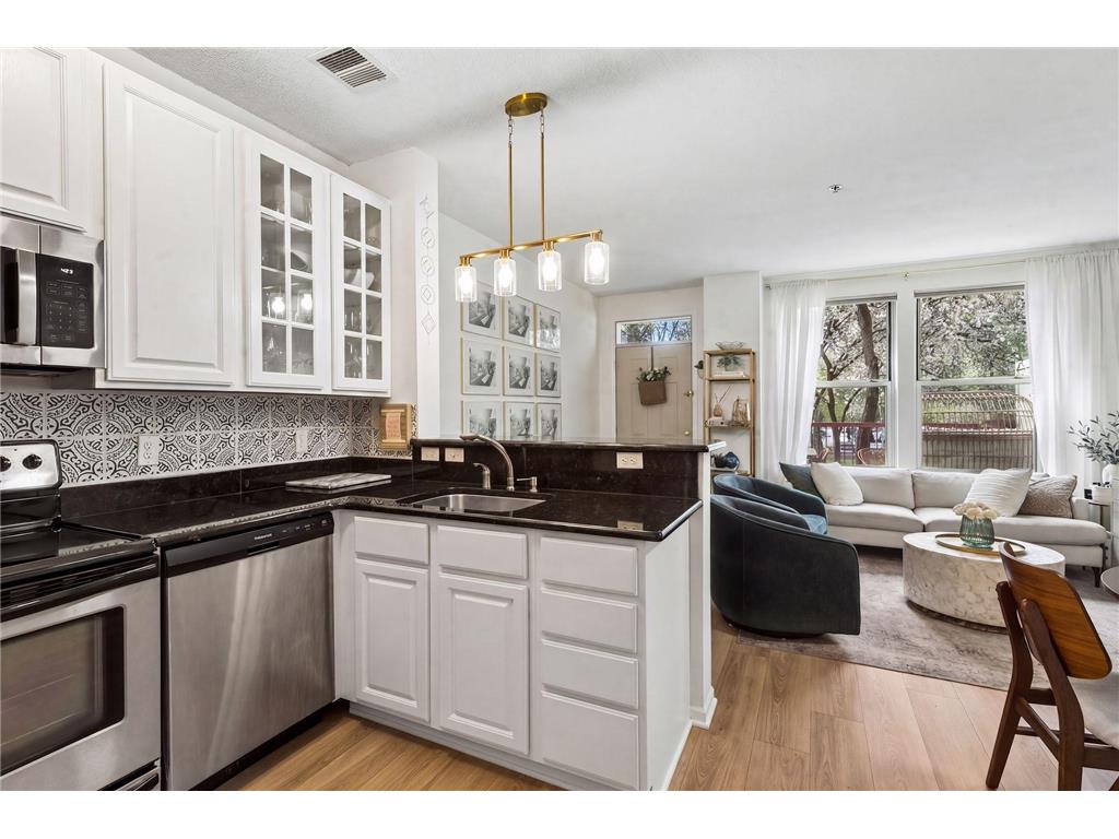 660 N 2nd Street #114 Minneapolis MN 55401 7070093 image3