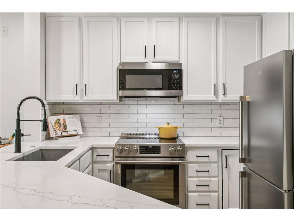660 N 2nd Street #118 Minneapolis MN 55401 7084702 image17