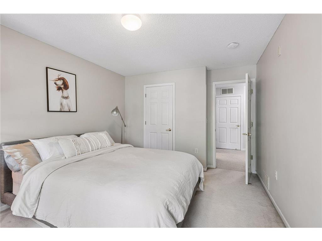 660 N 2nd Street #118 Minneapolis MN 55401 7084702 image25
