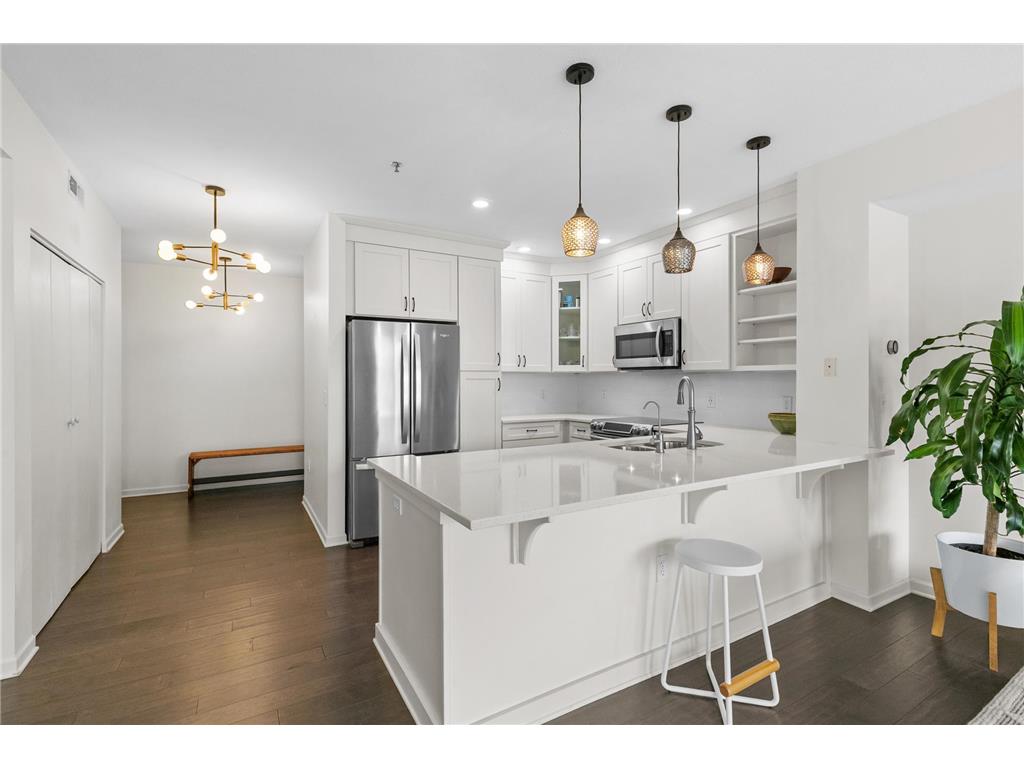 660 N 2nd Street #303 Minneapolis MN 55401 6818374 image5