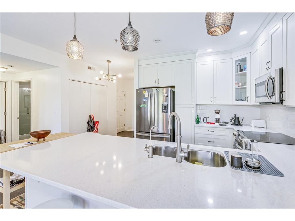 660 N 2nd Street #303 Minneapolis MN 55401 6818374 image7