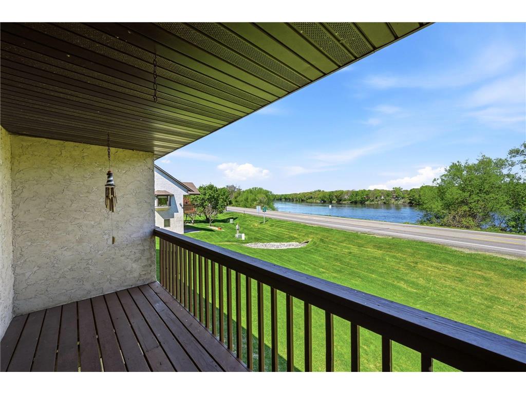 660 Riverview Drive #560 Monticello MN 55362 7072776 image3