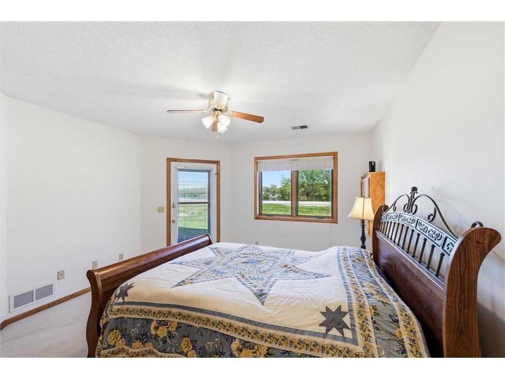 660 Riverview Drive #560 Monticello MN 55362 7072776 image31