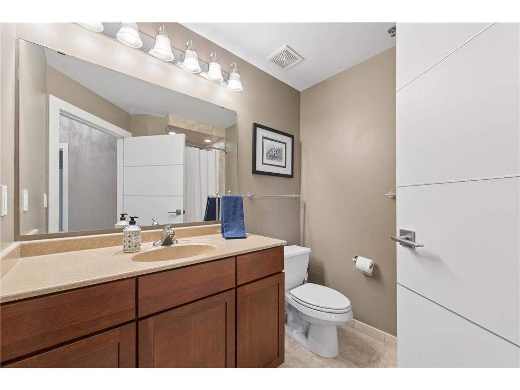 6600 Lyndale Avenue S #1200 Richfield MN 55423 7045198 image25