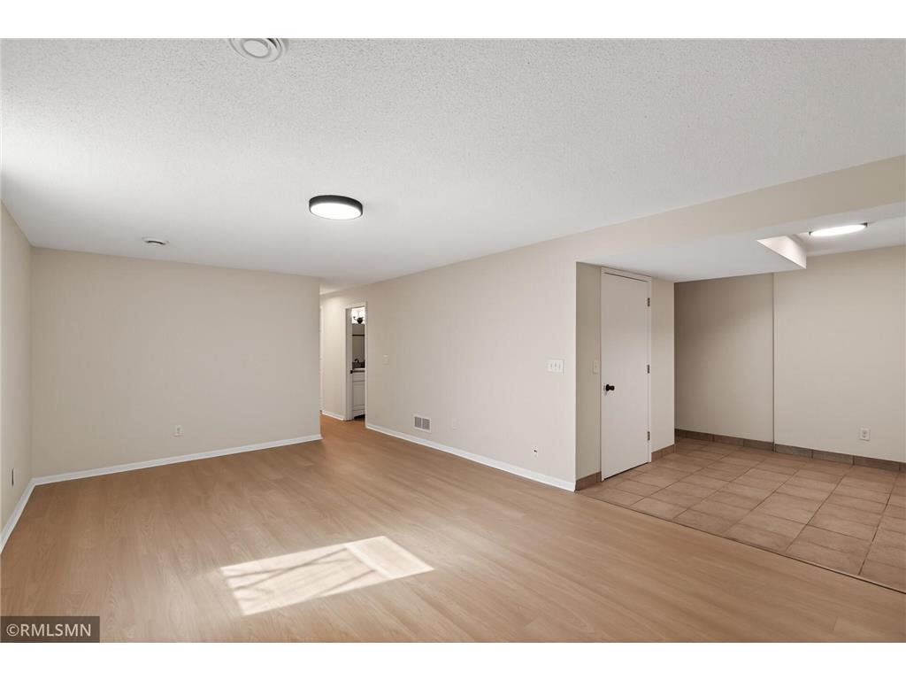 6601 Zealand Avenue N Brooklyn Park MN 55428 7082501 image12