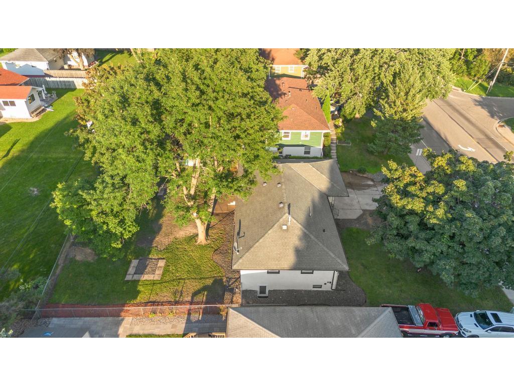 6602 36th Avenue N Crystal MN 55427 7012637 image32