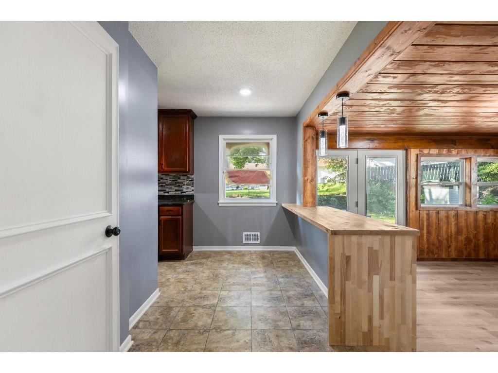 6602 36th Avenue N Crystal MN 55427 7012637 image8