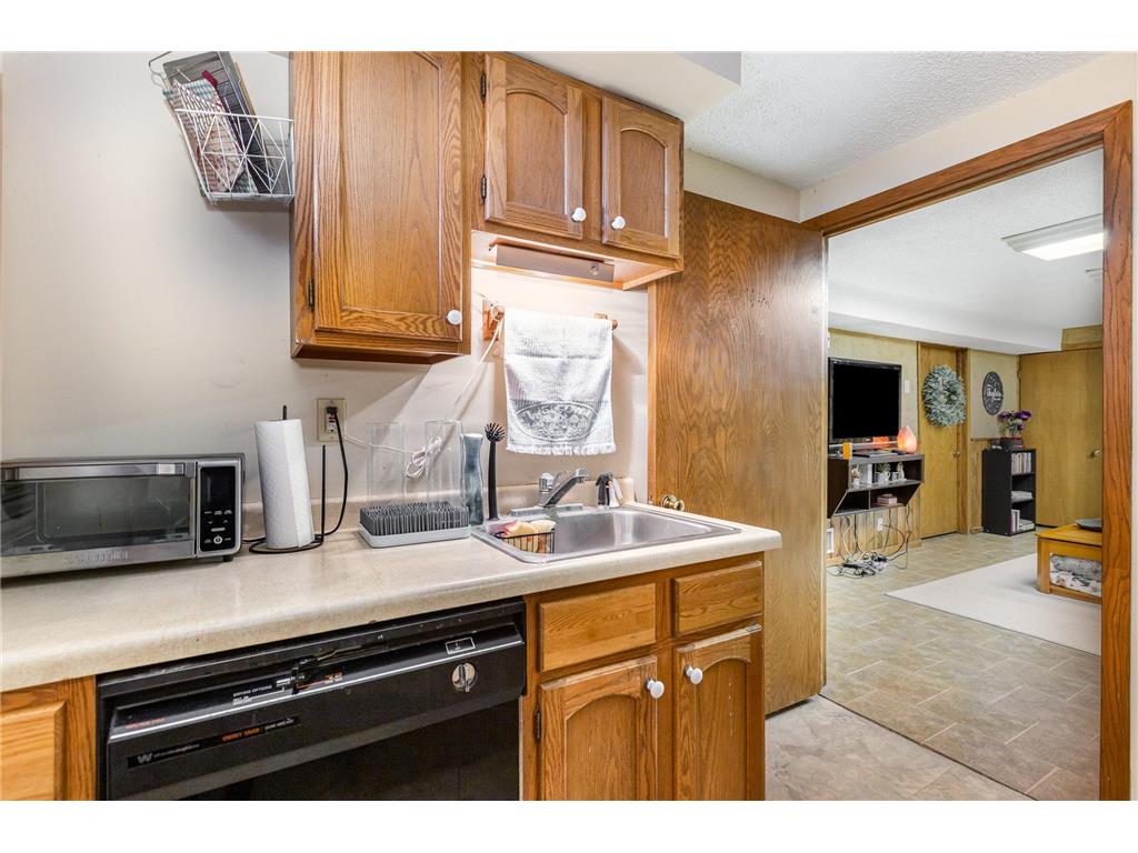 6602 Hemlock Lane N Maple Grove MN 55369 7065534 image22