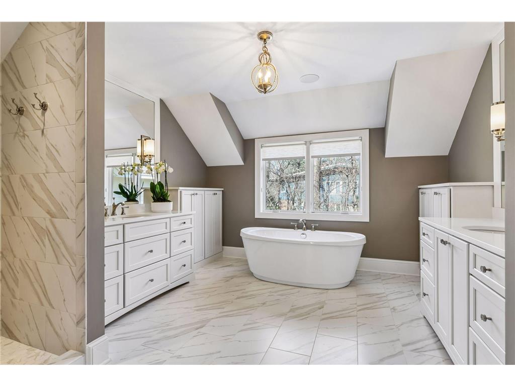 6604 Mohawk Trail Edina MN 55439 7048542 image19