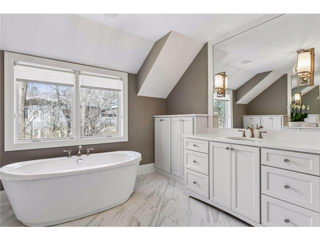6604 Mohawk Trail Edina MN 55439 7048542 image20