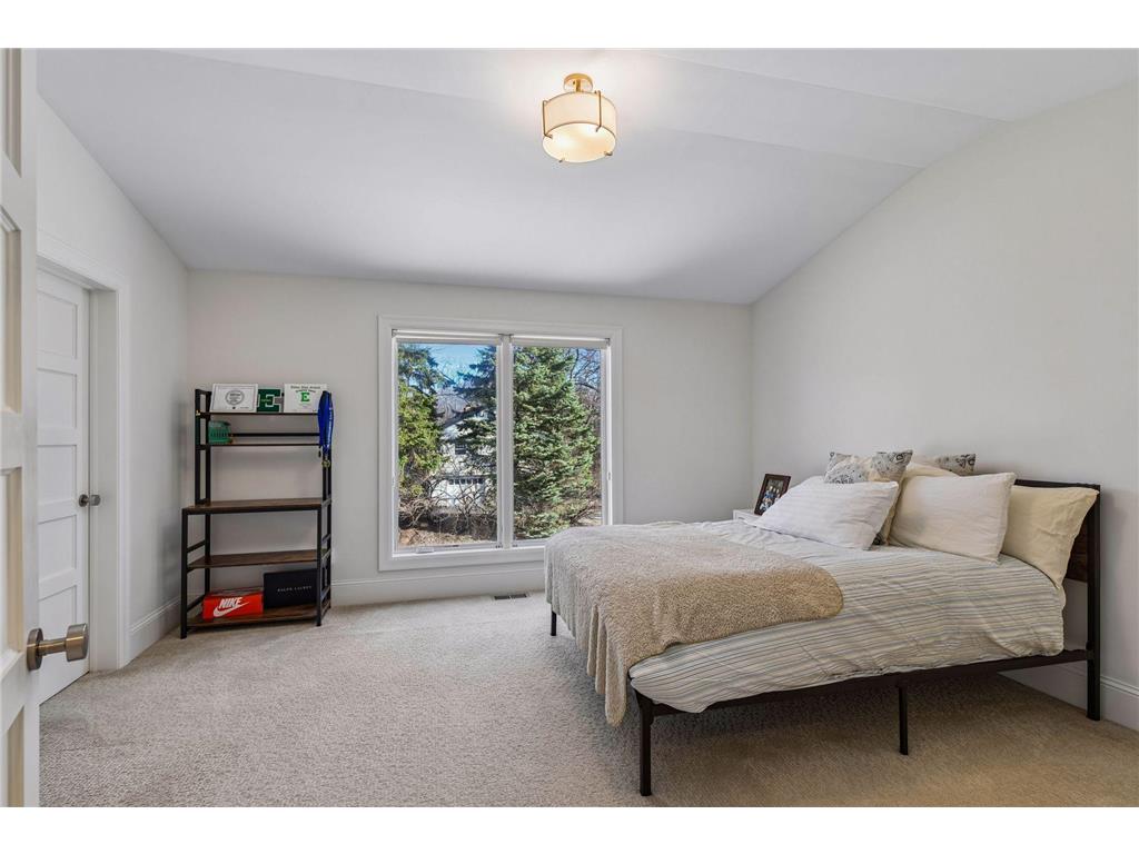 6604 Mohawk Trail Edina MN 55439 7048542 image27