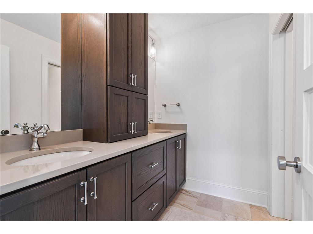 6604 Mohawk Trail Edina MN 55439 7048542 image30