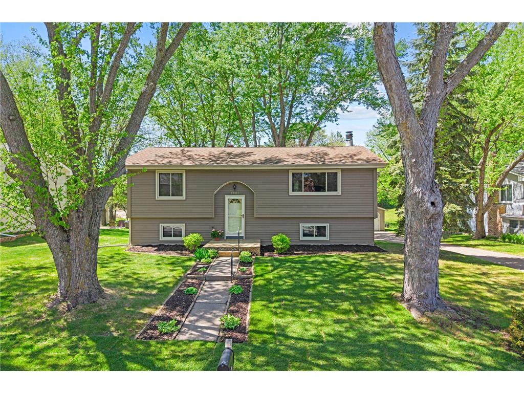 6605 Chesshire Lane N Maple Grove MN 55311 7047174 image1