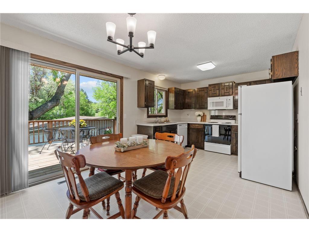 6605 Chesshire Lane N Maple Grove MN 55311 7047174 image4
