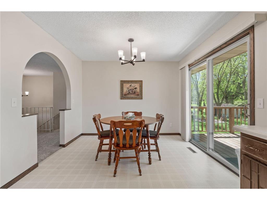 6605 Chesshire Lane N Maple Grove MN 55311 7047174 image6