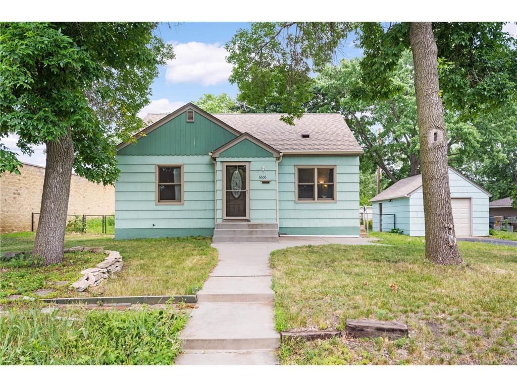 6606 France Avenue N Brooklyn Center MN 55429 6392984 image1