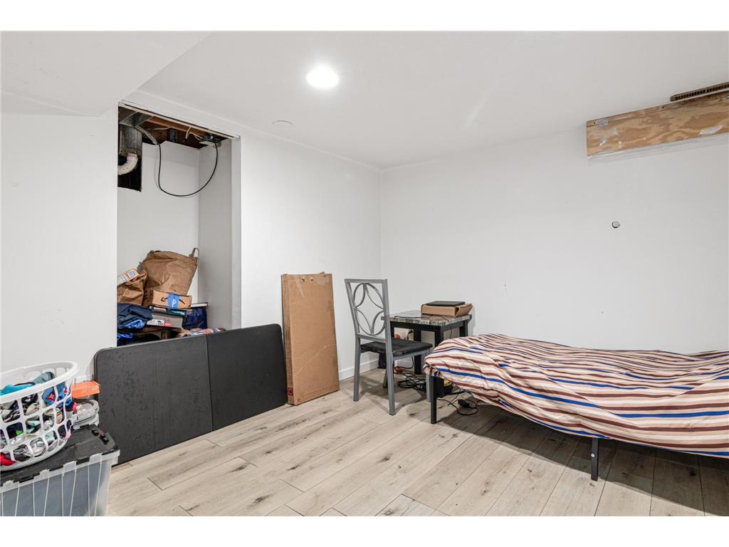 6607 46th Place N Crystal MN 55428 6770250 image9