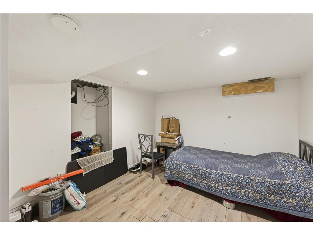 6607 46th Place N Crystal MN 55428 7081520 image16