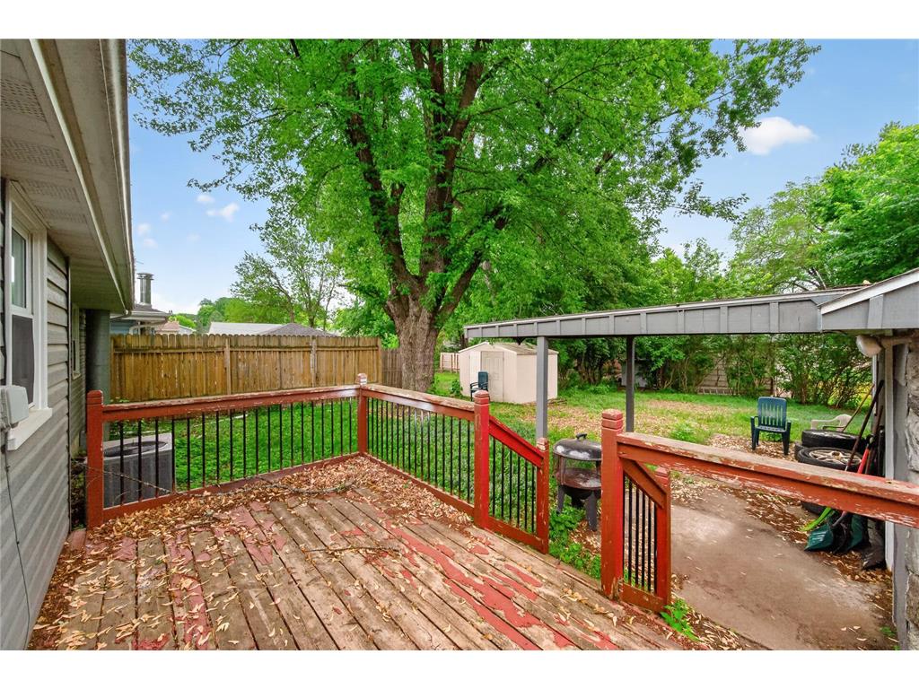 6607 46th Place N Crystal MN 55428 7081520 image25
