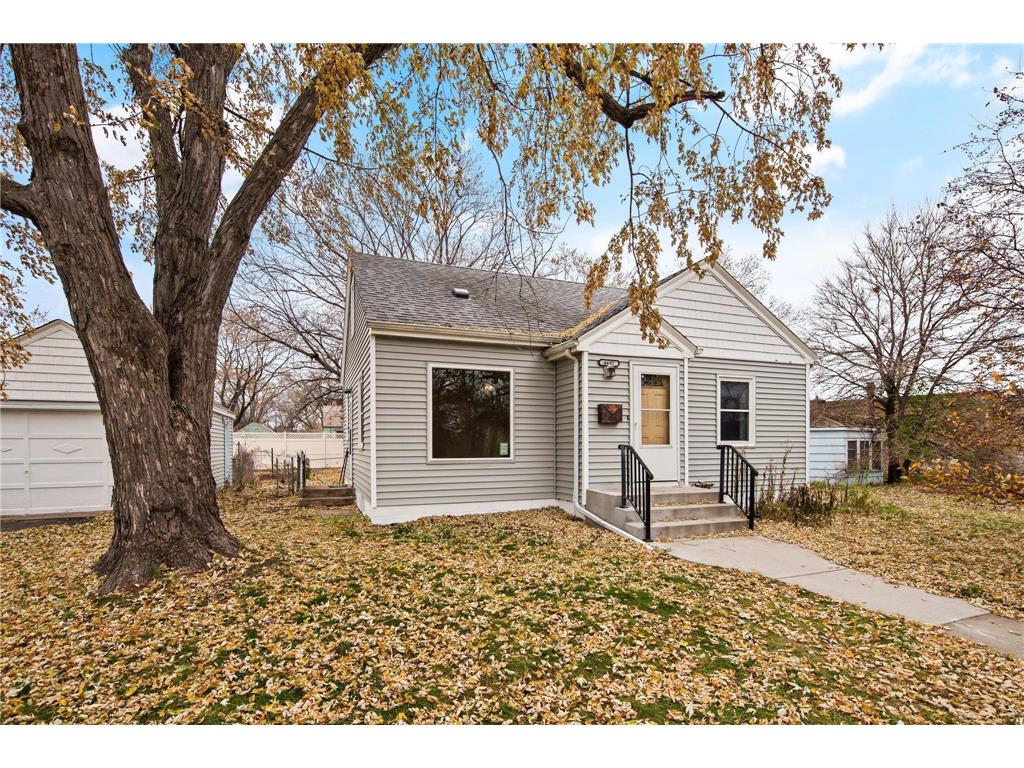 6607 Ewing Avenue N Brooklyn Center MN 55429 6462167 image1