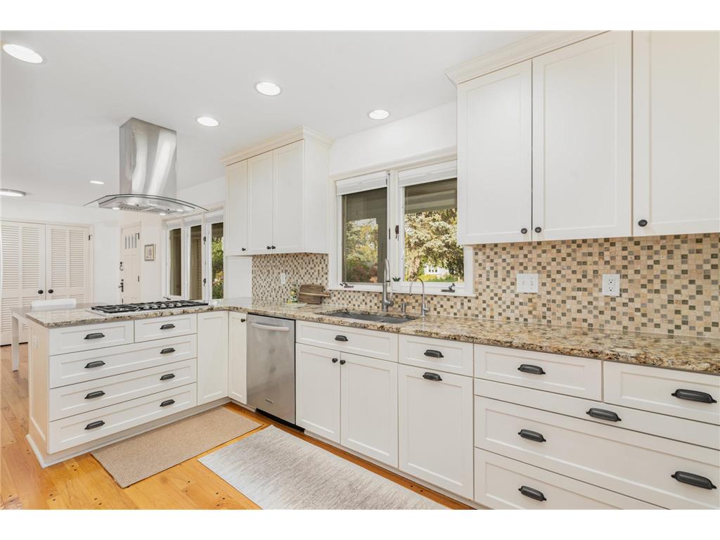 6608 W Shore Drive Edina MN 55435 6802144 image7