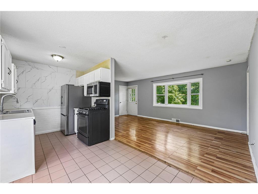 6609 W Broadway Avenue Brooklyn Park MN 55428 7088134 image13
