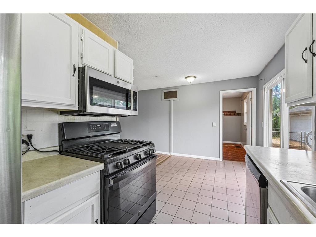 6609 W Broadway Avenue Brooklyn Park MN 55428 7088134 image16