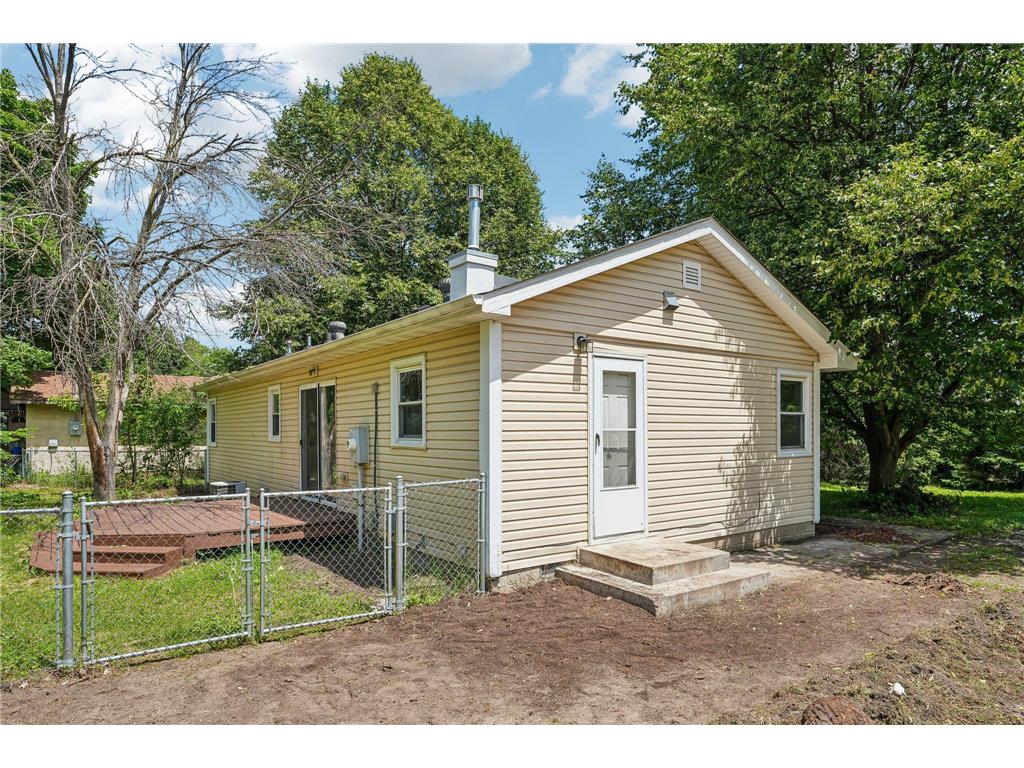 6609 W Broadway Avenue Brooklyn Park MN 55428 7088134 image29