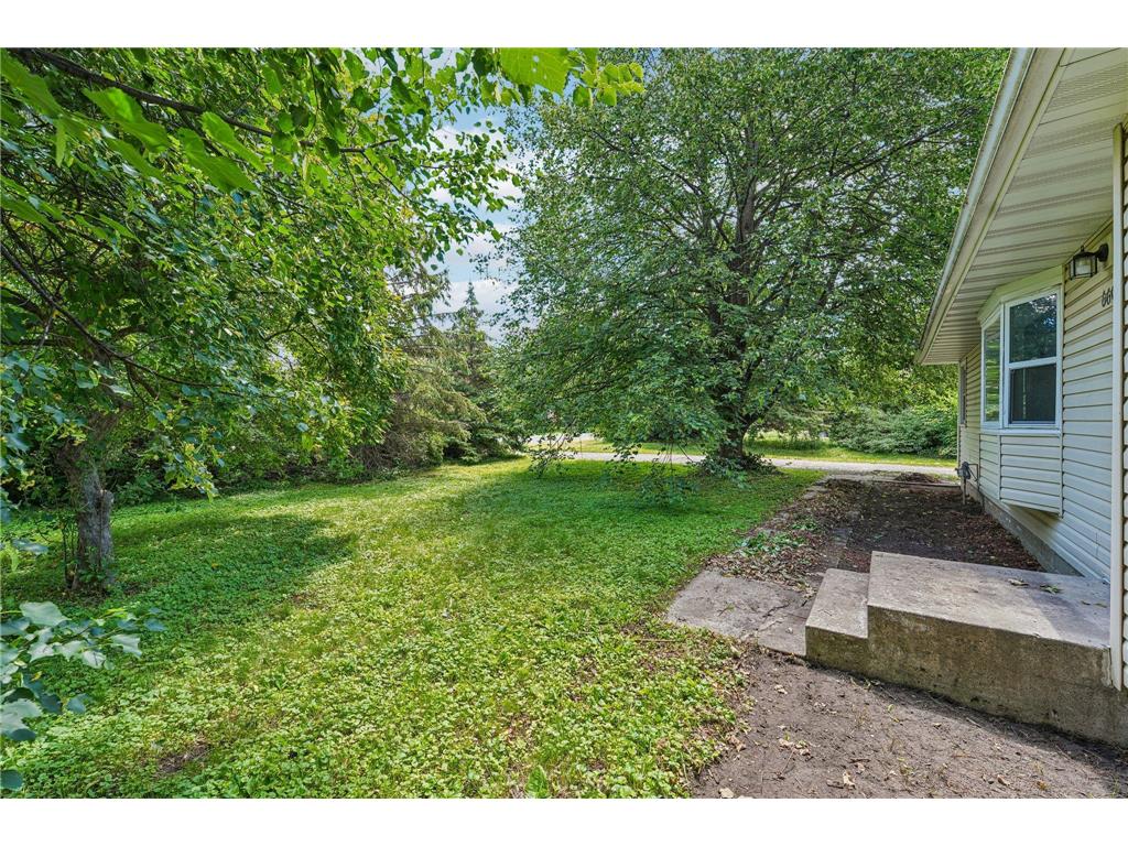 6609 W Broadway Avenue Brooklyn Park MN 55428 7088134 image3