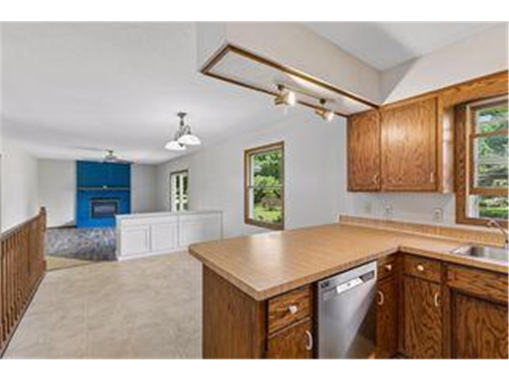 661 S Hill Drive New Richmond WI 54017 7090738 image15