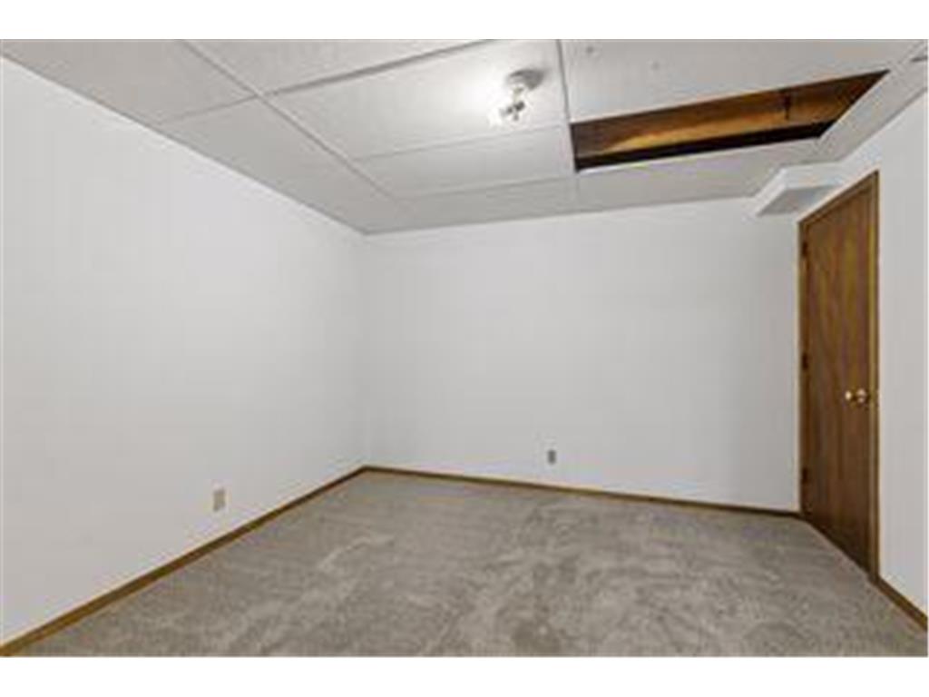 661 S Hill Drive New Richmond WI 54017 7090738 image23