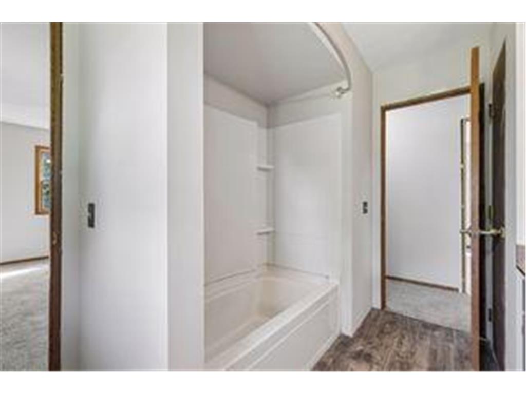 661 S Hill Drive New Richmond WI 54017 7090738 image33