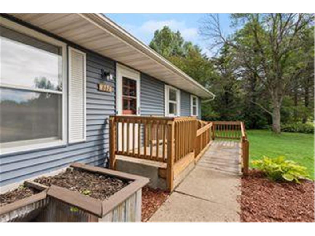 661 S Hill Drive New Richmond WI 54017 7090738 image4
