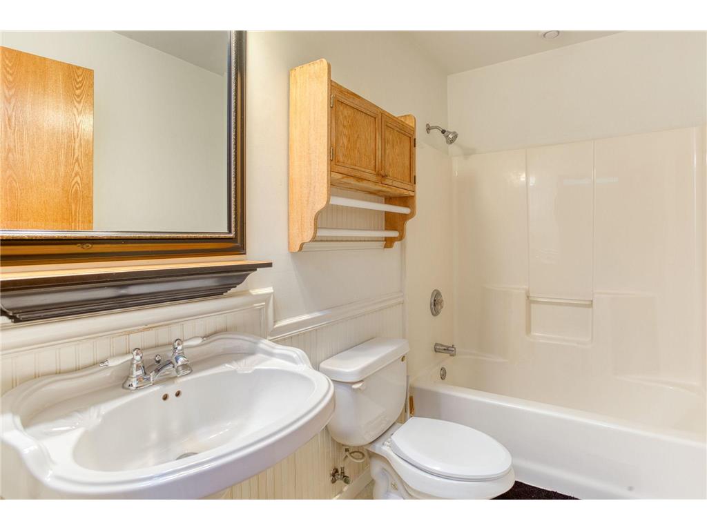 661 Spring Creek Road S Red Wing MN 55066 7072209 image18