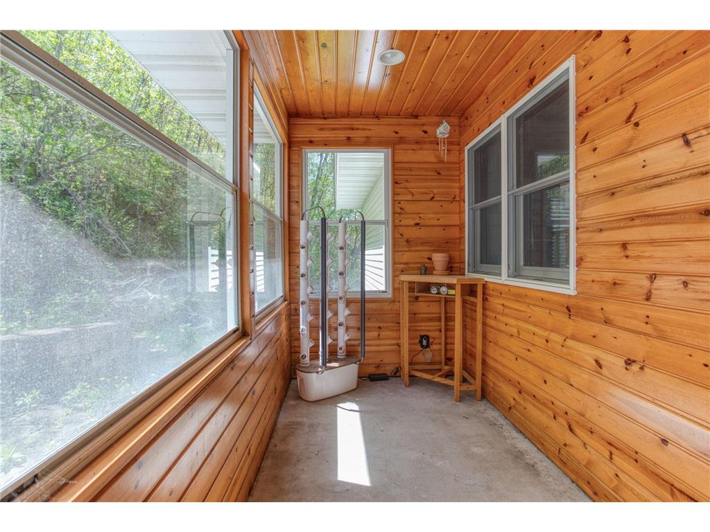 661 Spring Creek Road S Red Wing MN 55066 7072209 image20