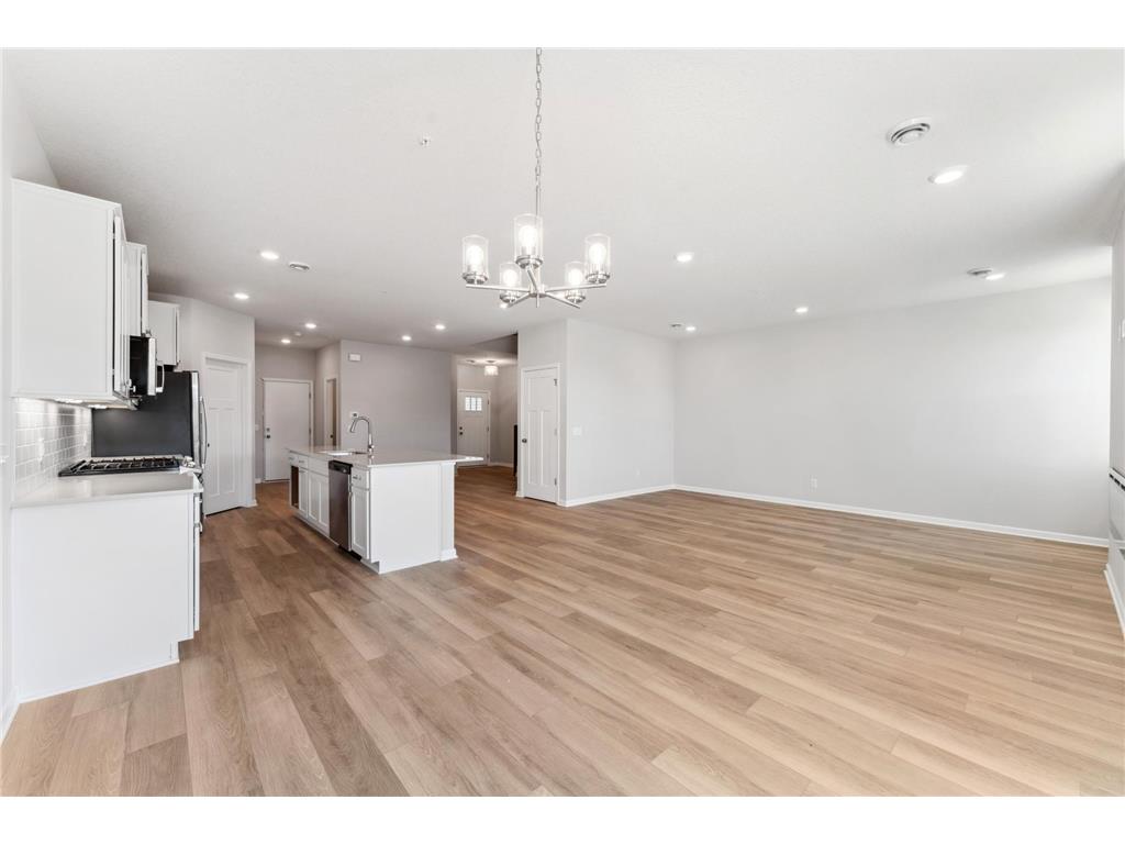 6610 Jody Avenue S Cottage Grove MN 55016 6655631 image1