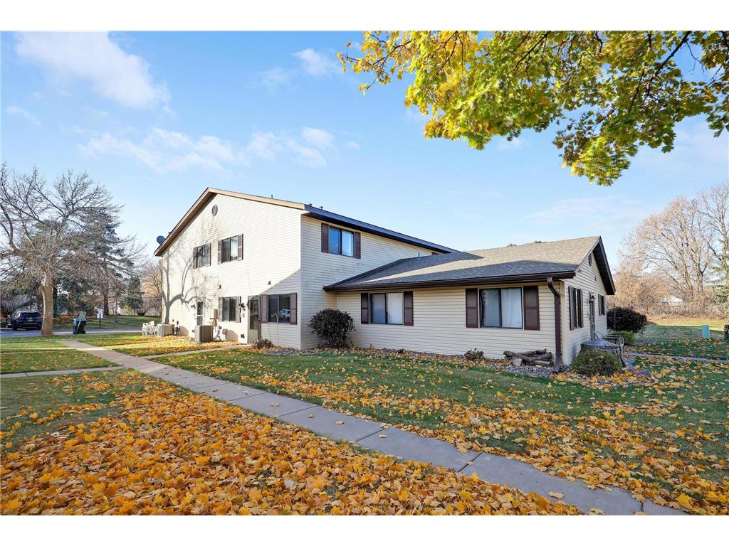 6611 83rd Court N #- Brooklyn Park MN 55445 6817810 image1
