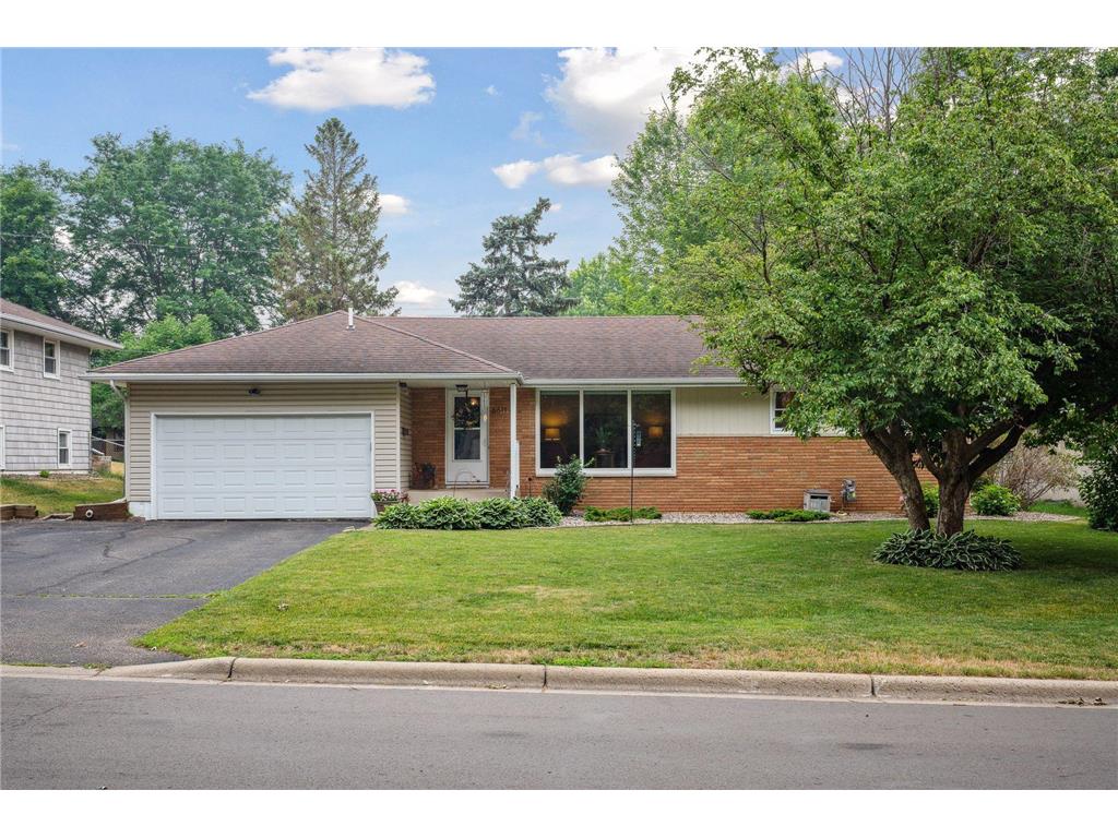 6611 Markwood Drive N Crystal MN 55427 6392943 image1